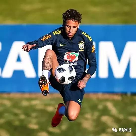 包含切尔西绝杀曼联，莱万乌龙送礼法甲的词条