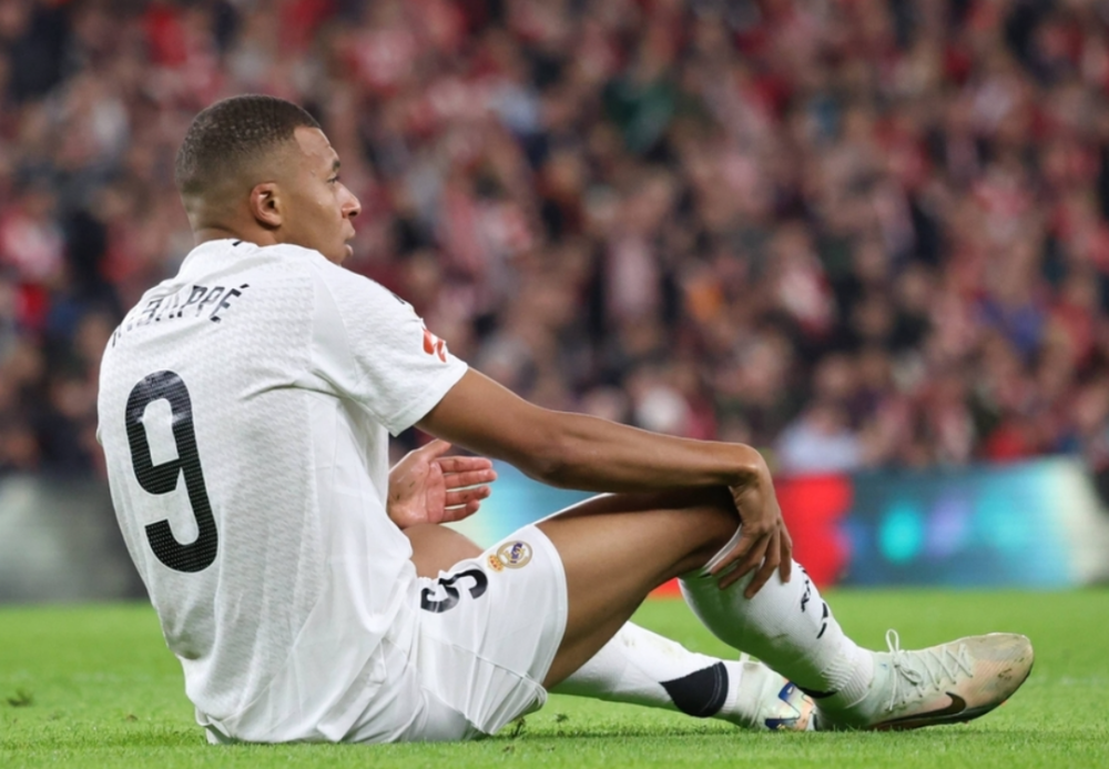 关于AC米兰轻取波尔图，姆巴佩扑点救主英超的信息