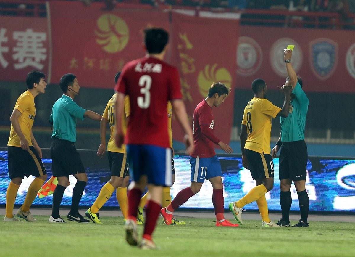 华体会hth-关于激动人心的比赛即将上演，精彩瞬间引爆球迷热情的信息